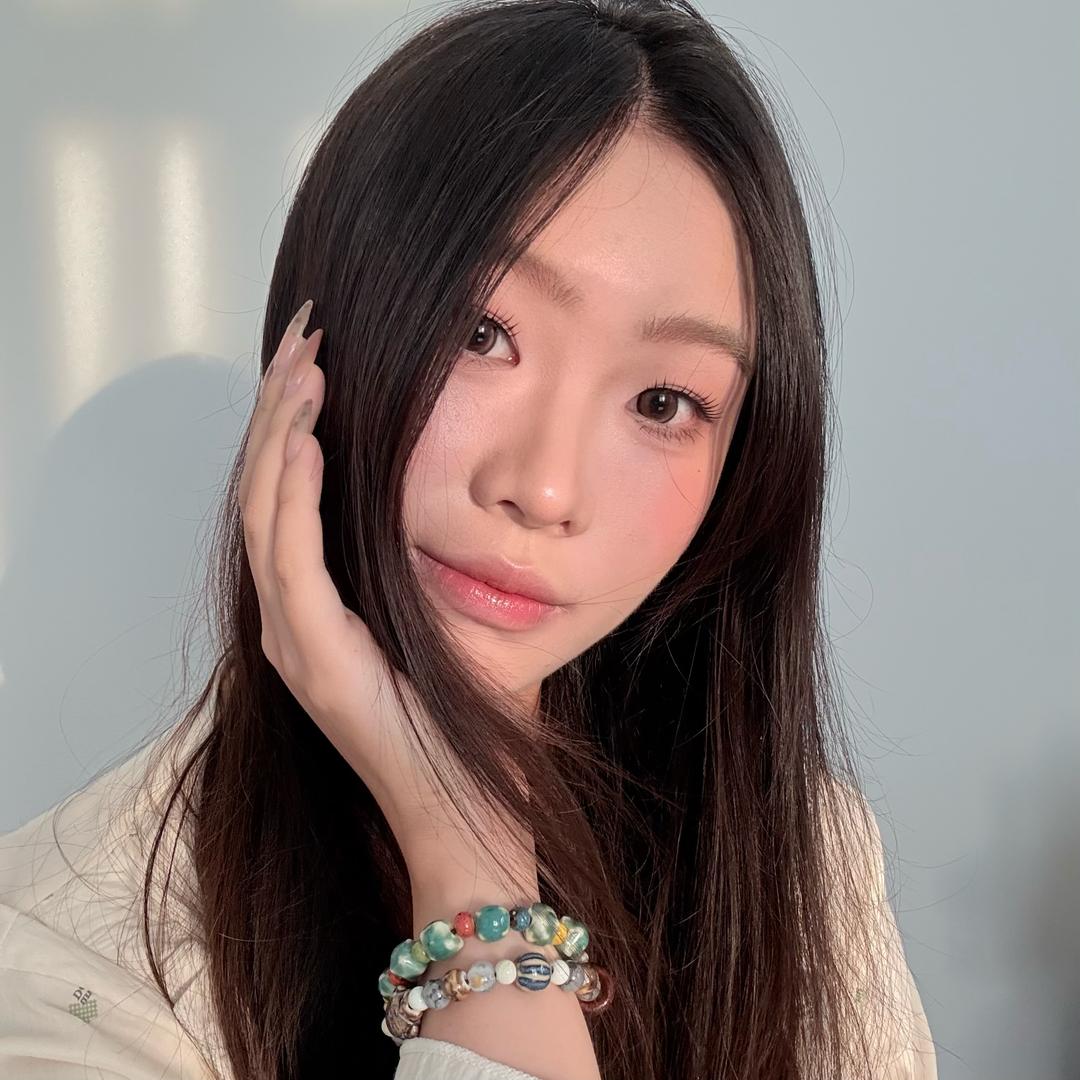 三月✔