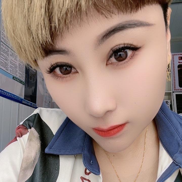 敏敏小