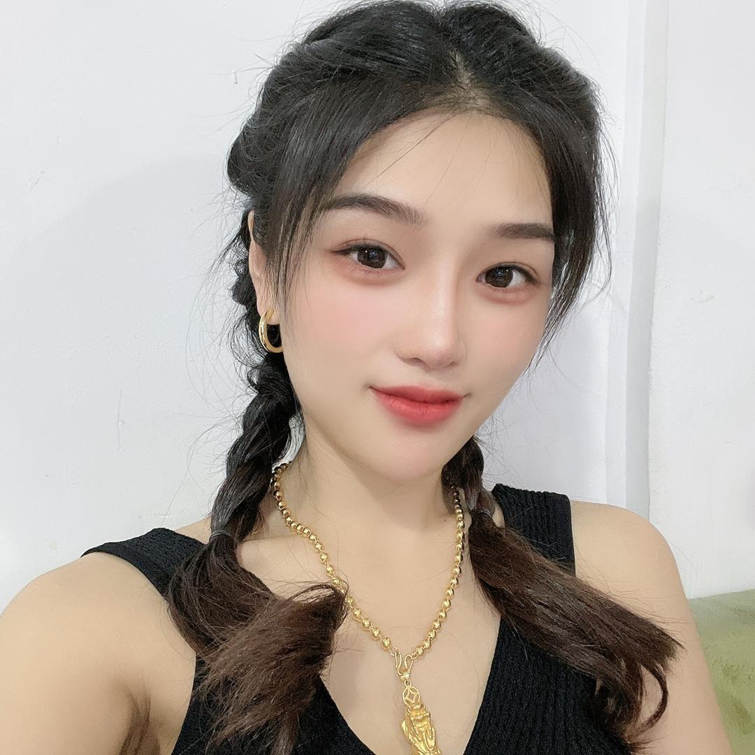 汐宸美研美容店