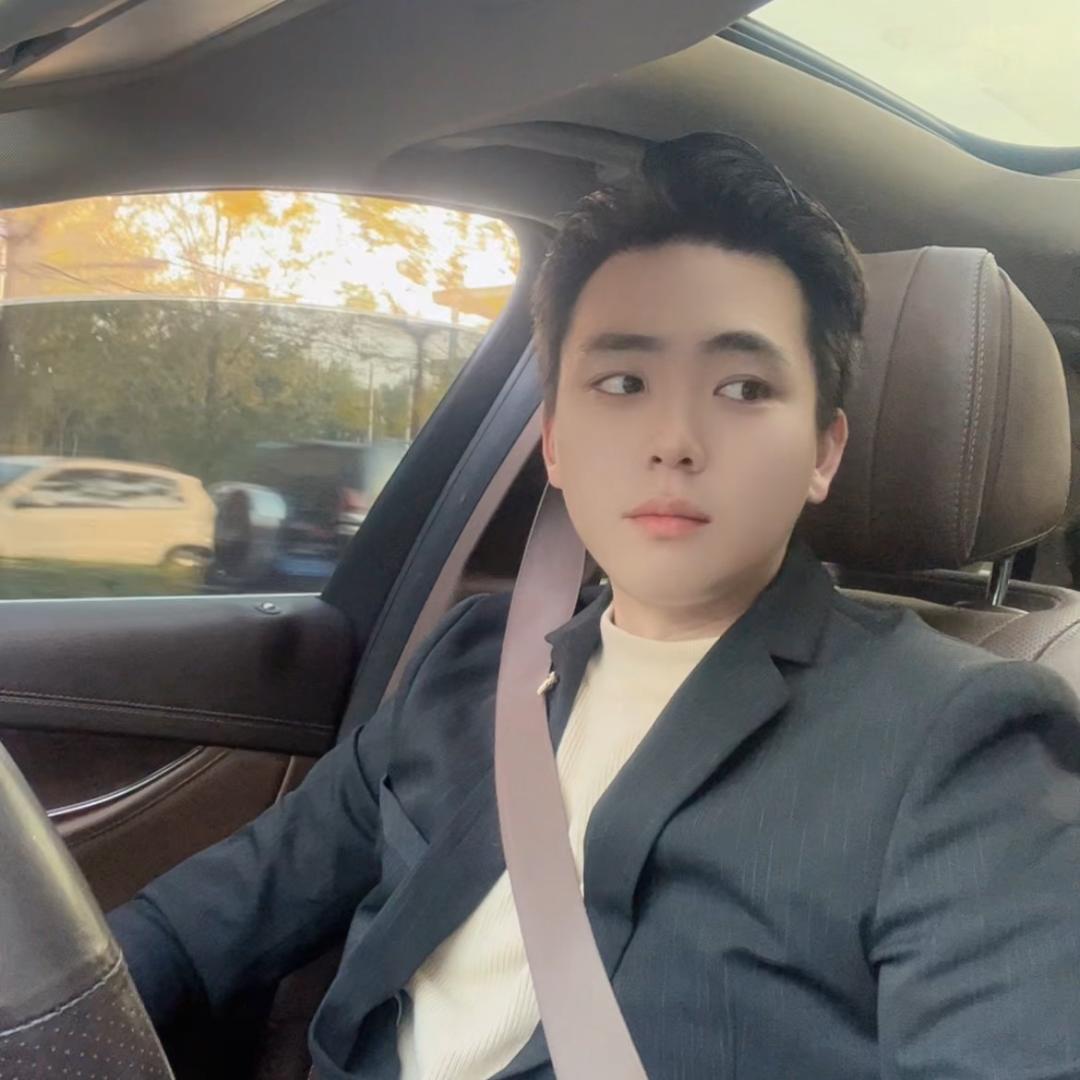 思博💙