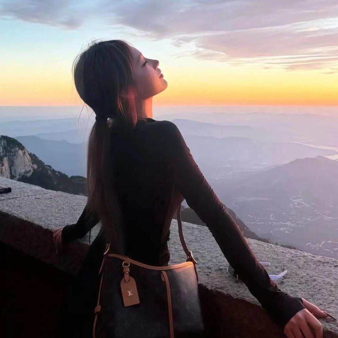 半夜钻进老公被窝发现老公给小三当0