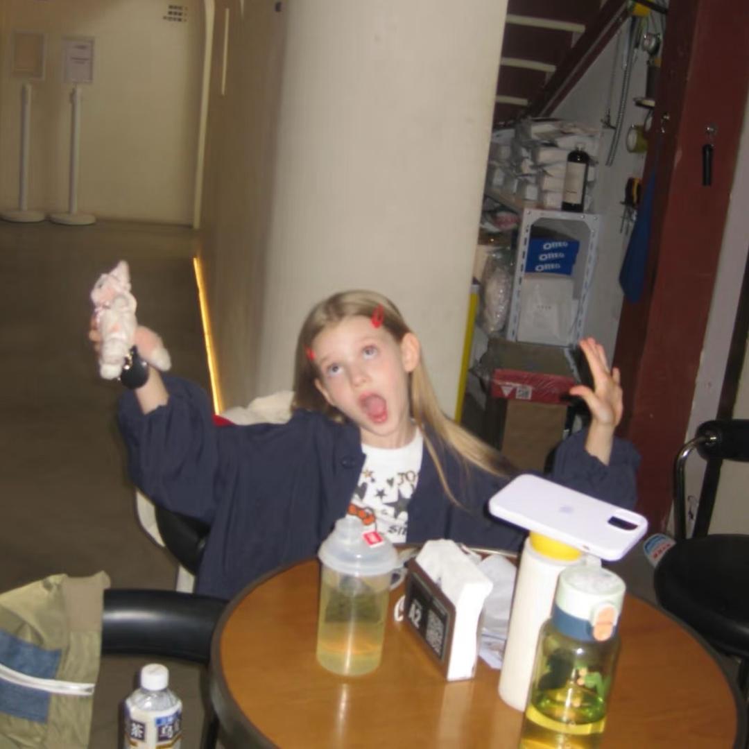 超级喜欢睡觉的ZyyyH