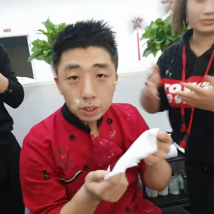 暖心小人物