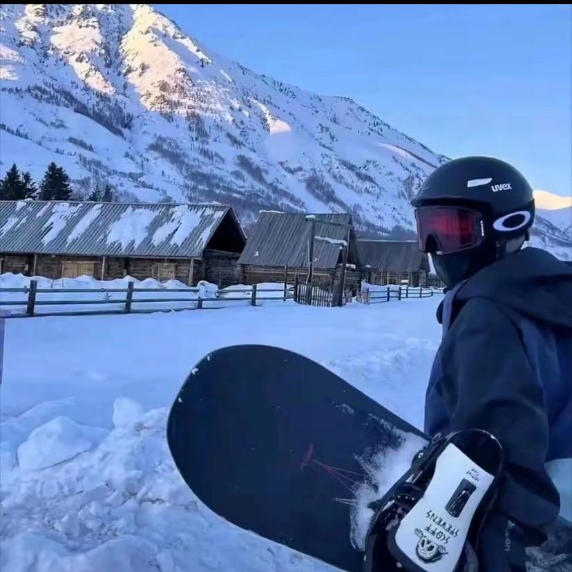 钟表城小雪龙
