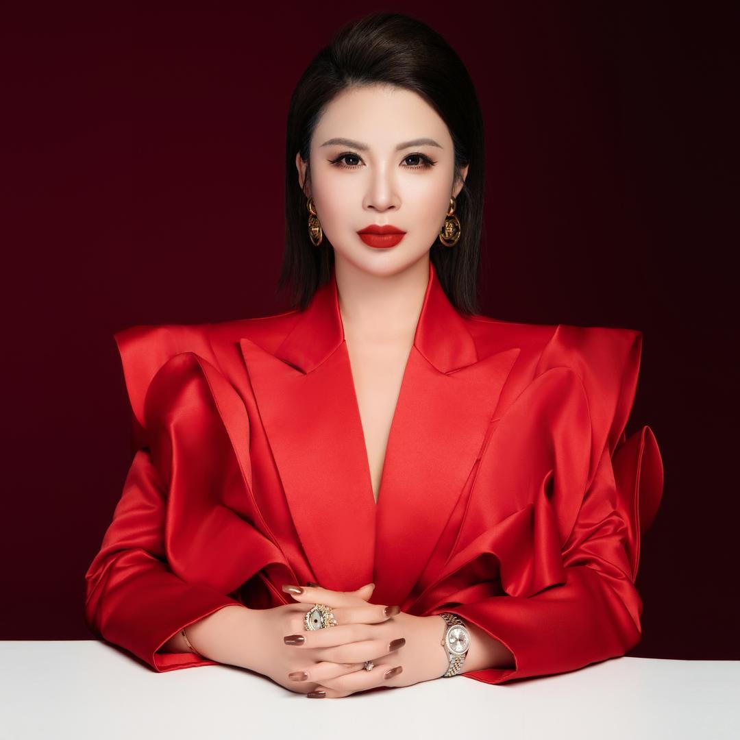 新美业 陈云