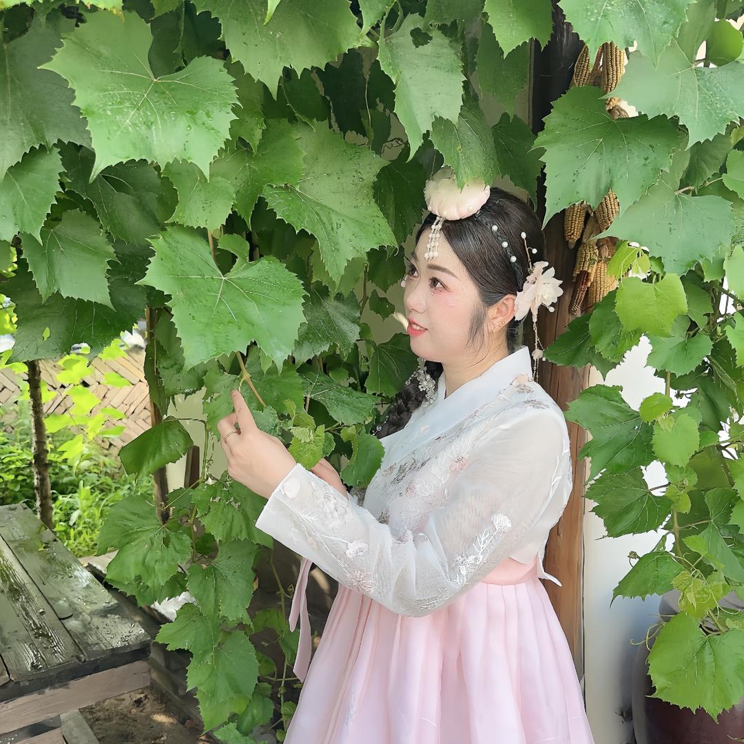 丫头苗苗