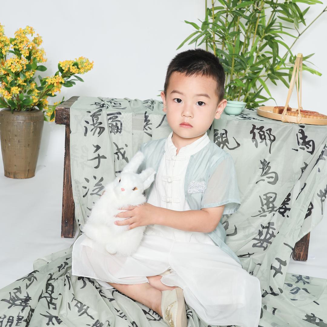 小亦妈妈👑