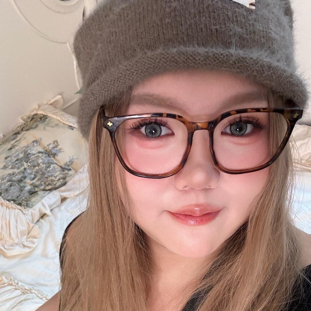蕾蕾爱哈哈