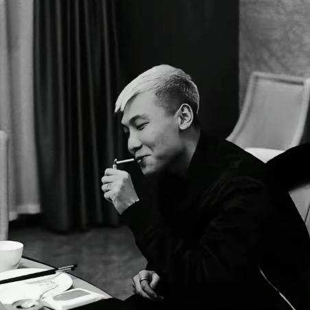 ￴人 ￴ ￴￴ ￴ ￴