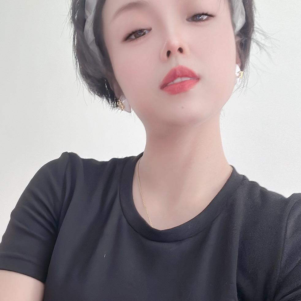 萱漩大码女装轻奢店