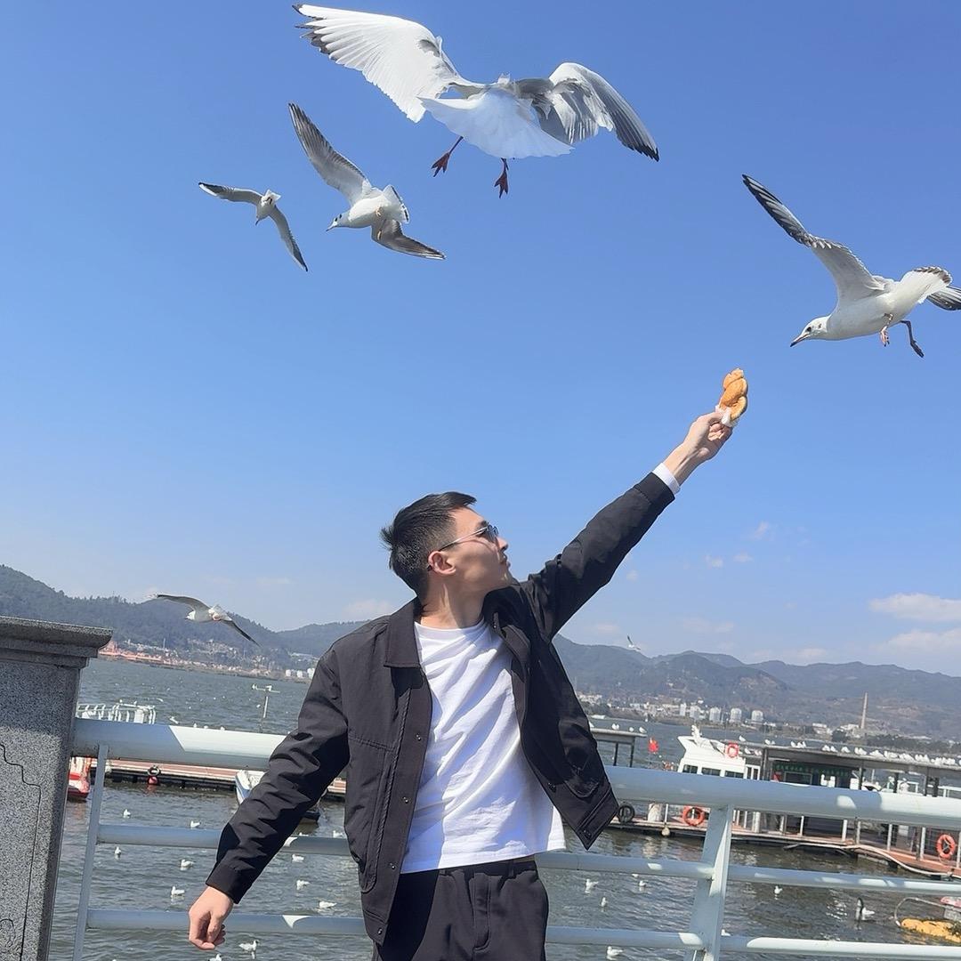 A.        斌