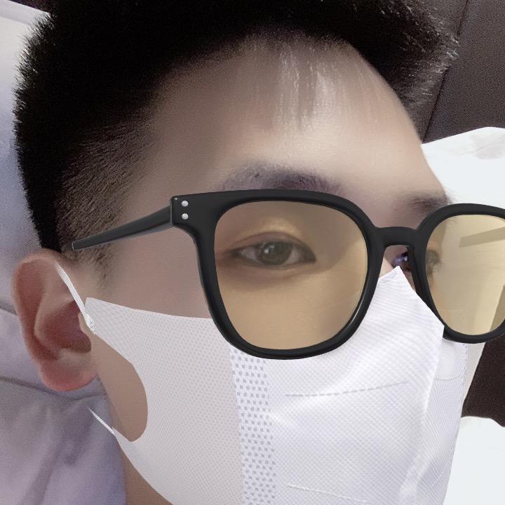 @張.