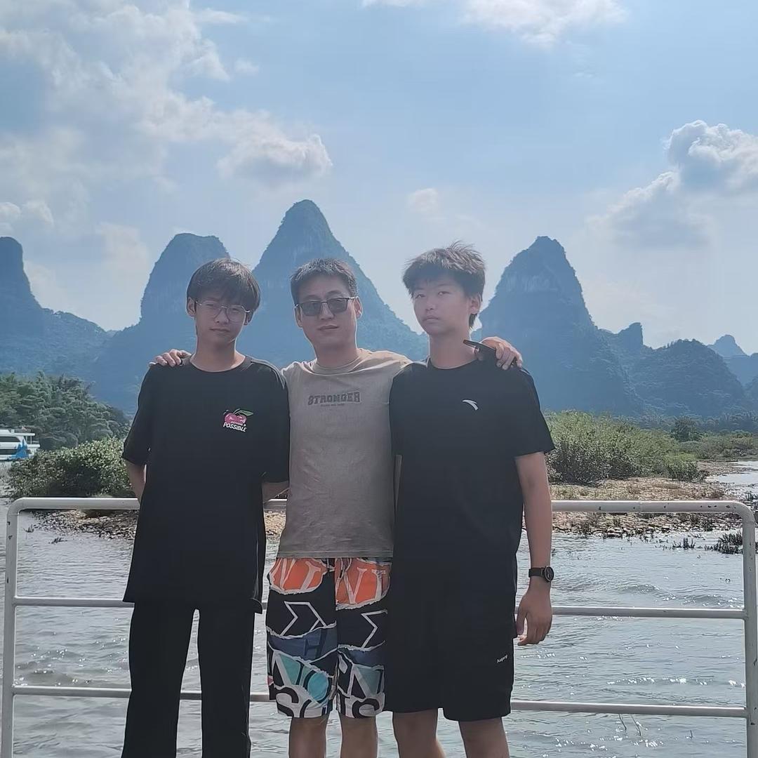 日喀则*卡帝奥尼皮鞋