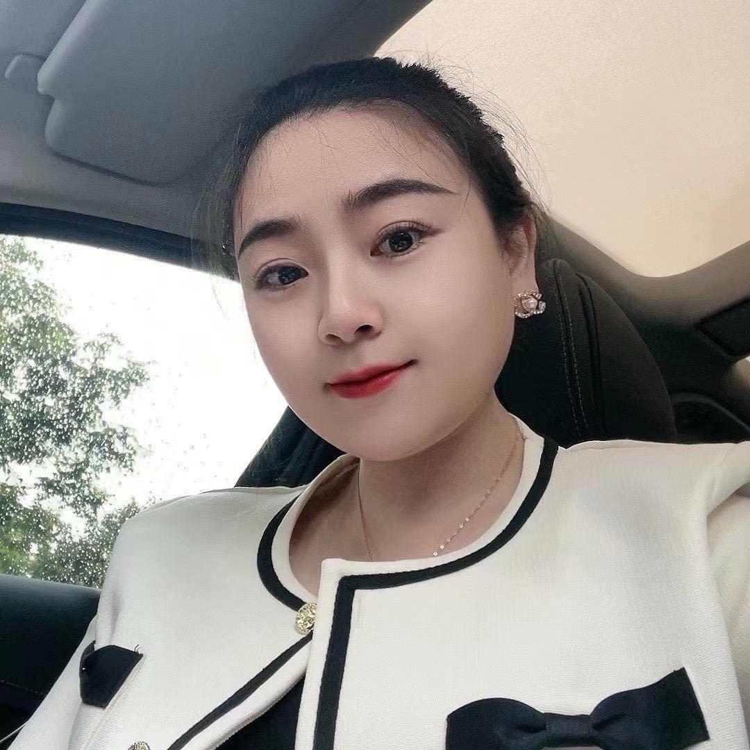 杨乐多