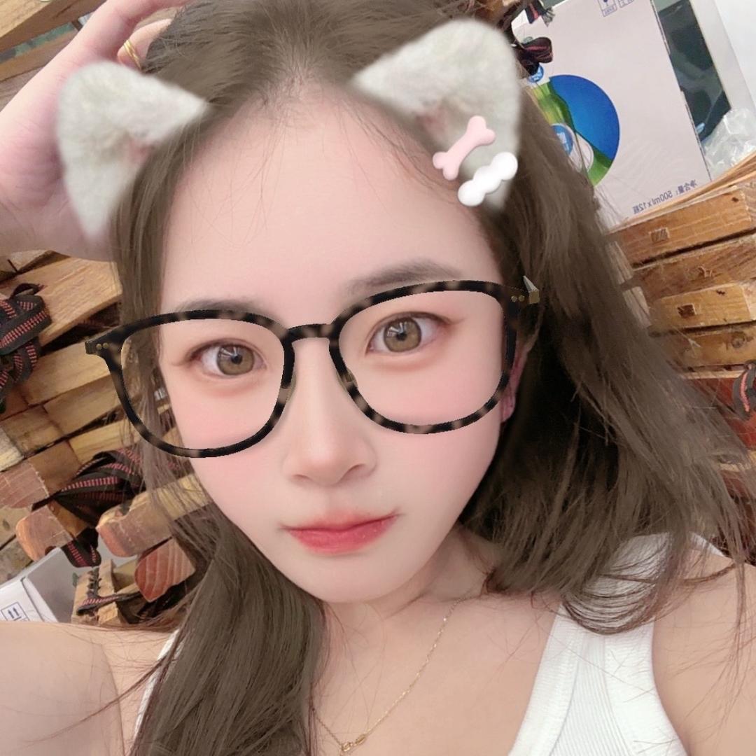 小鱼妹妹。
