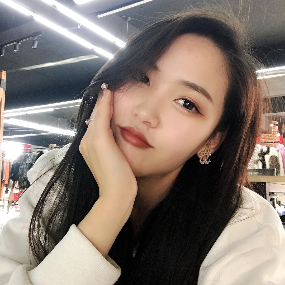 朱小姐的店