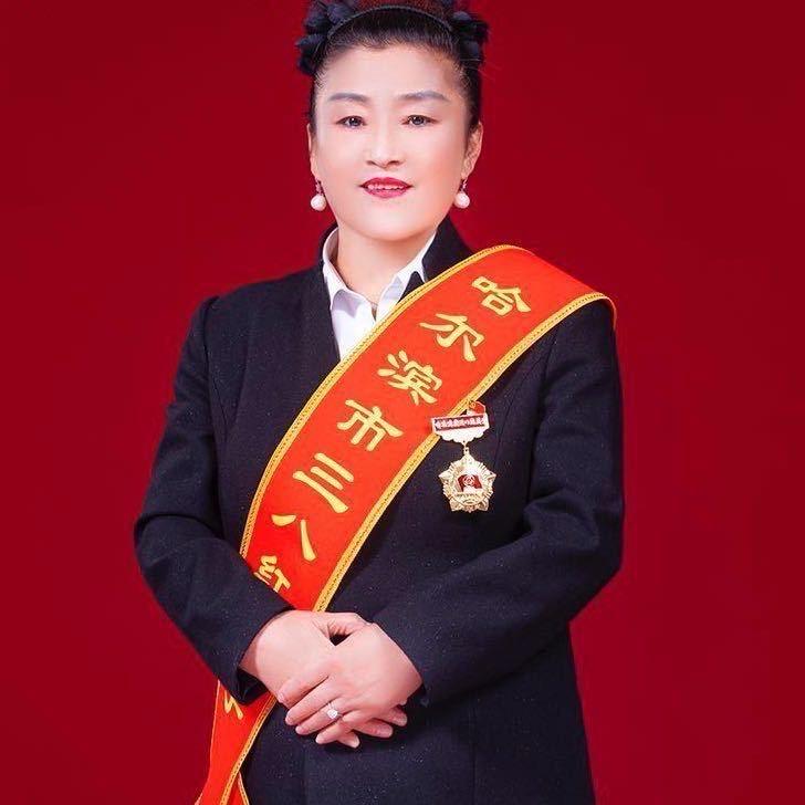 八号折扣仓中海店
