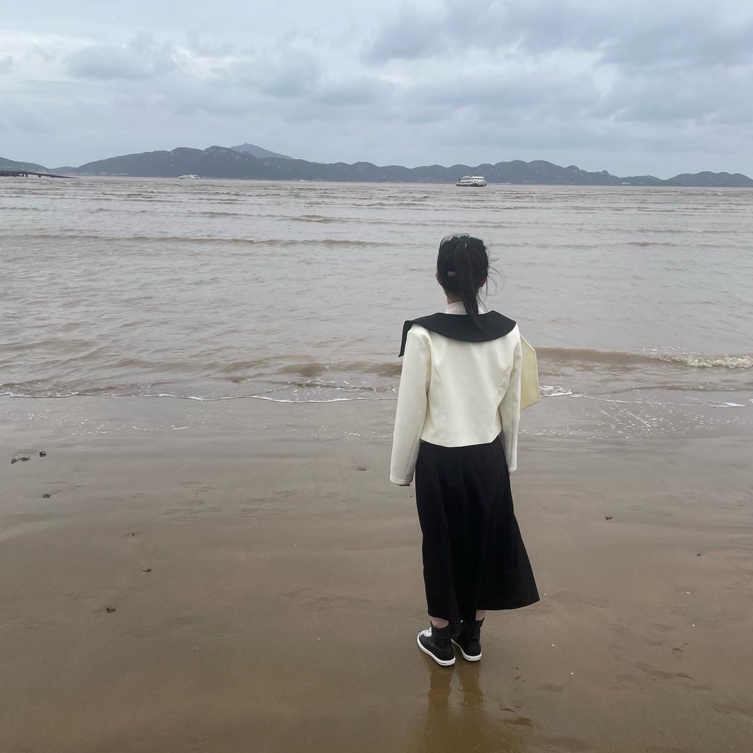 小苗、
