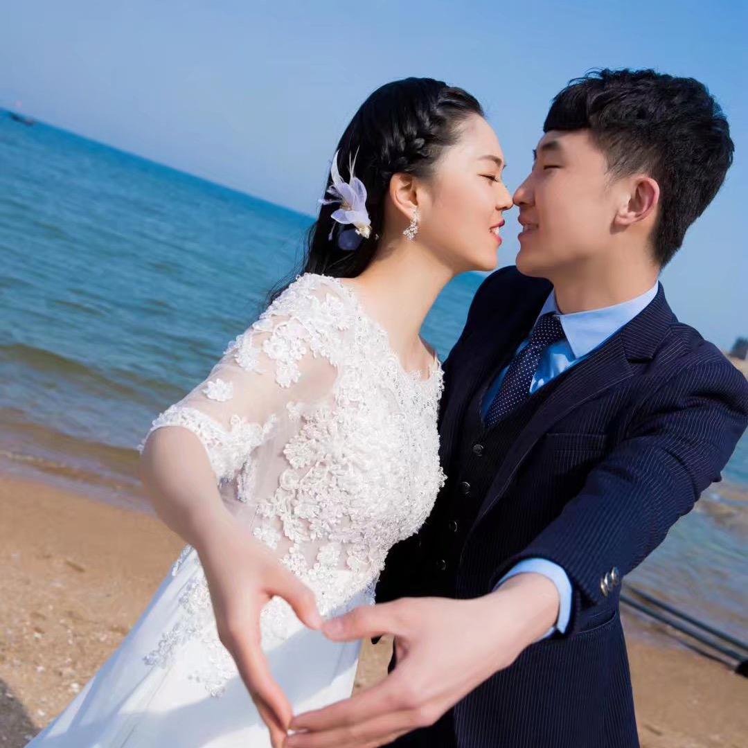 旺仔妈妈儿童泳衣店