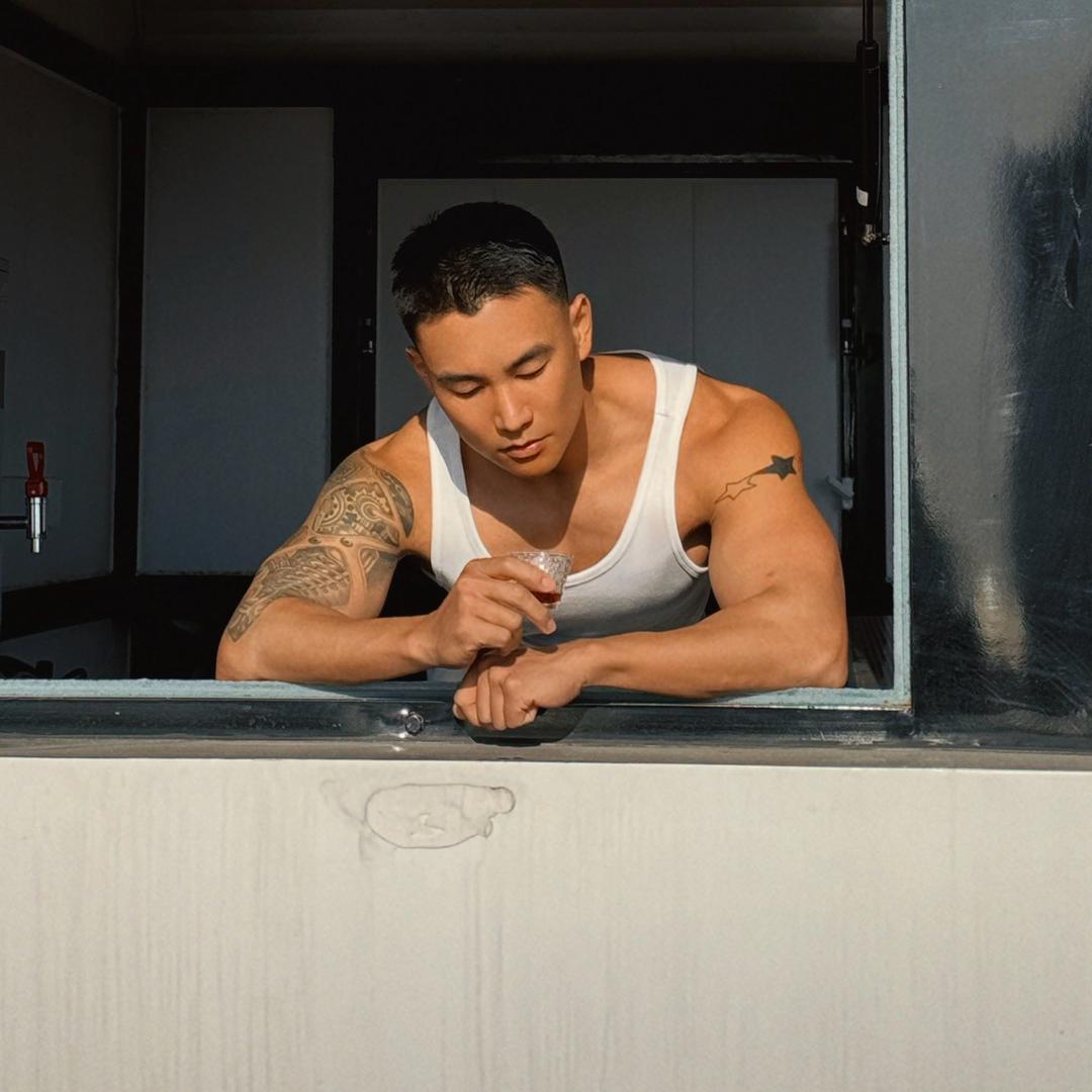 燕小健大人
