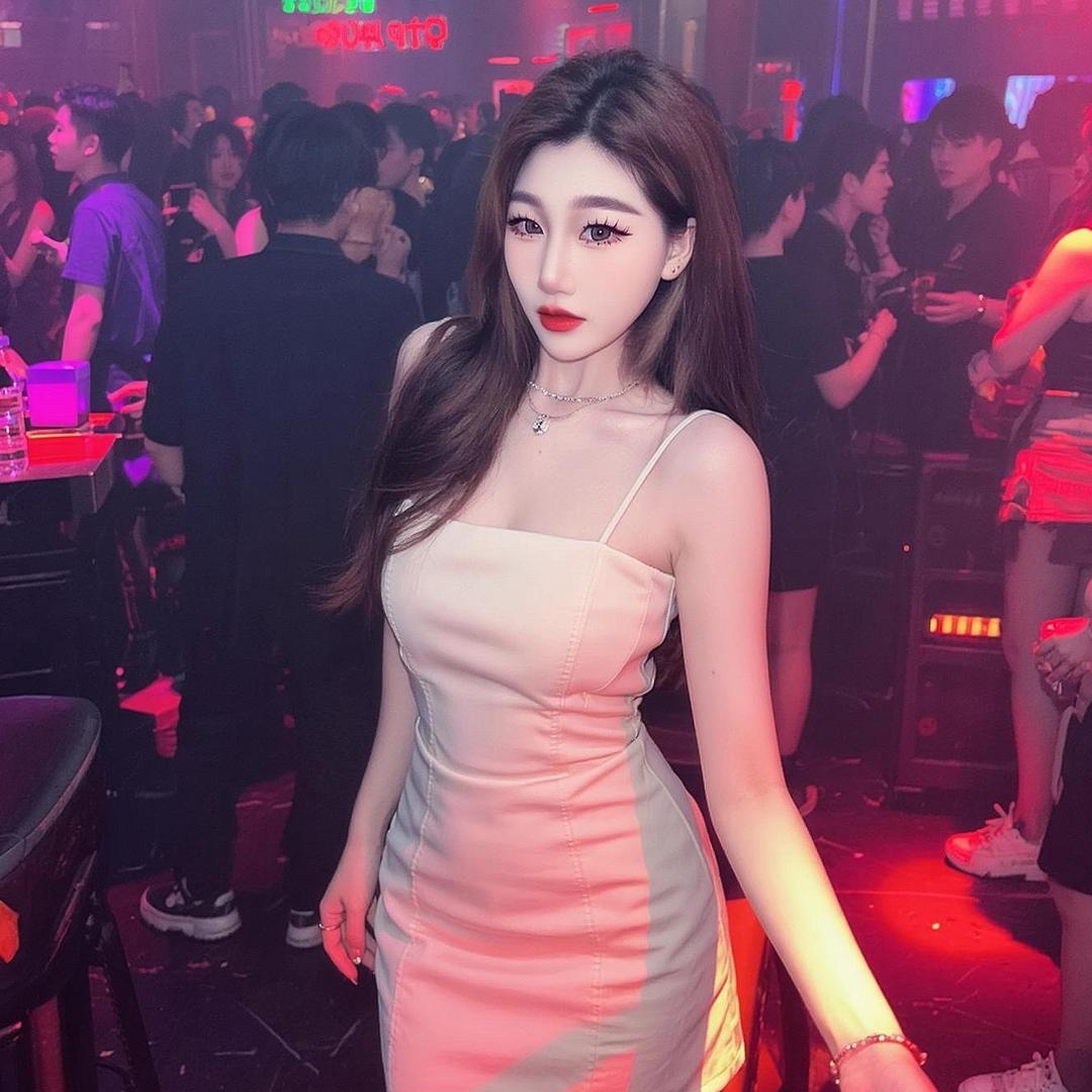 高级美女
