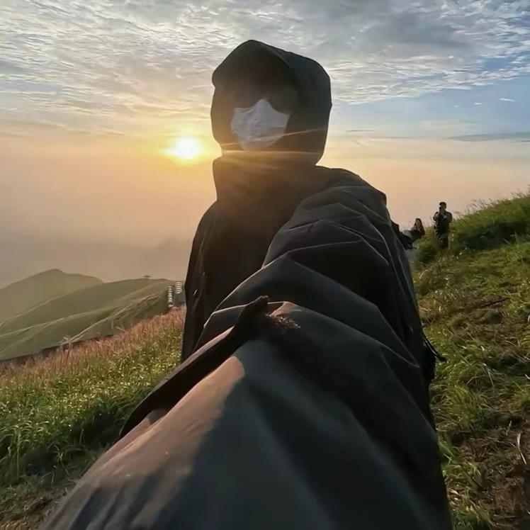 小默