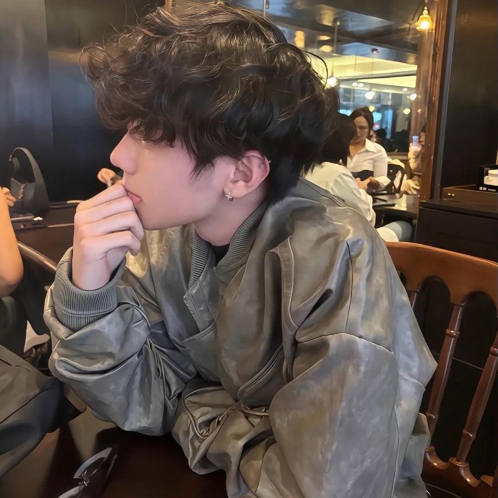 小灰灰^