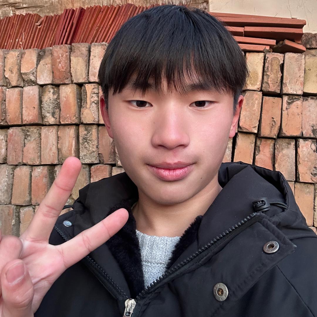 罗森哥（在家剥罗森呢大娘）