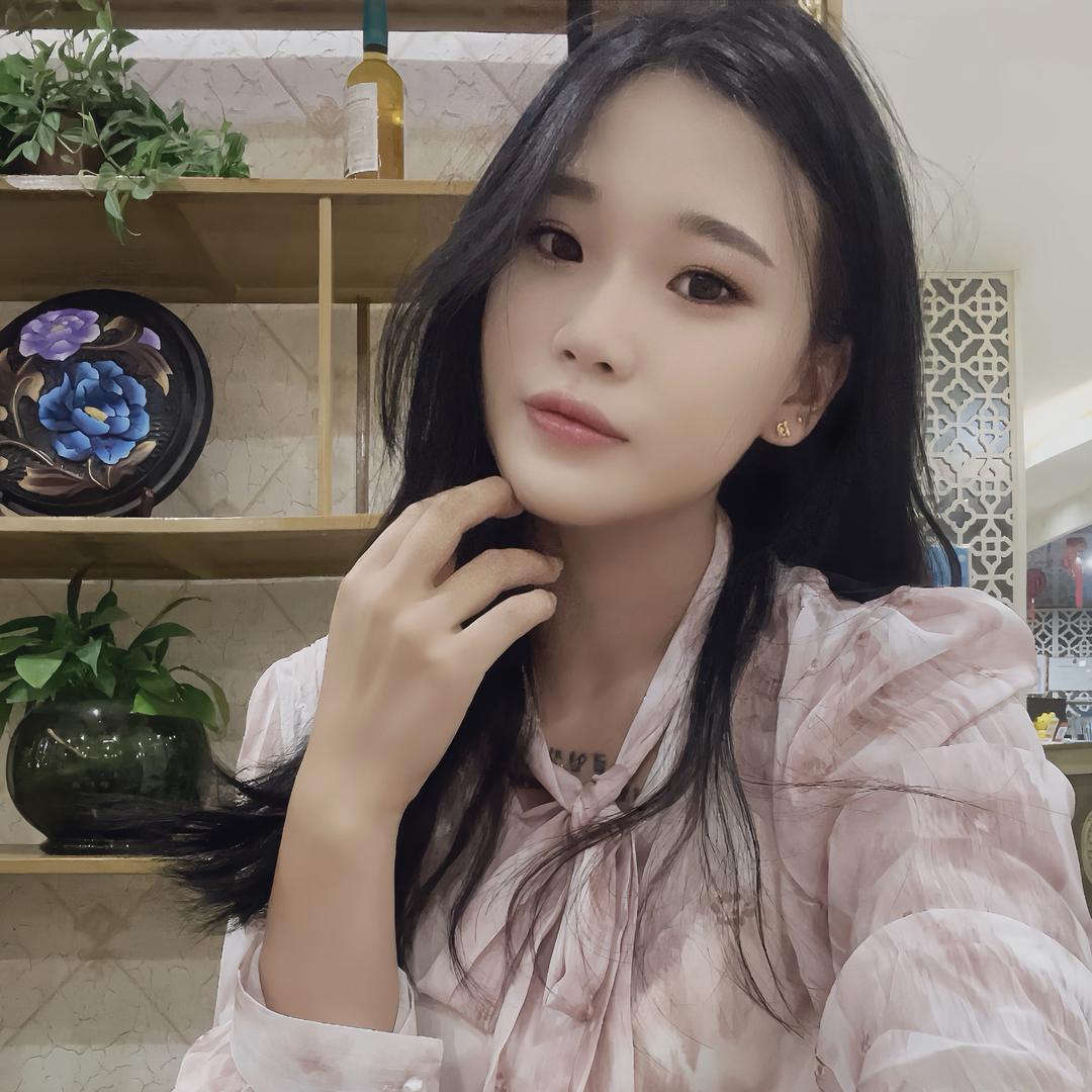 不姓董的董小姐.