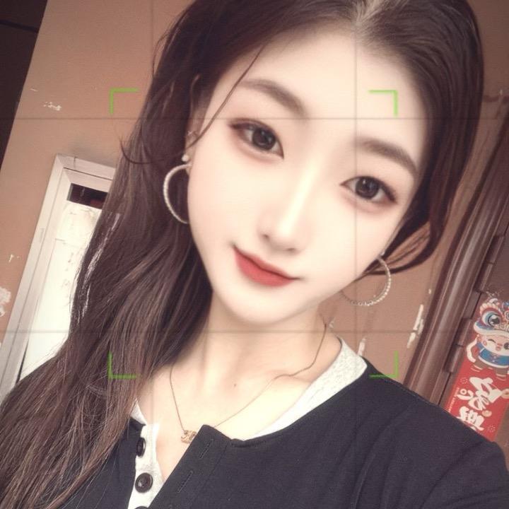 有个姑娘叫小梅