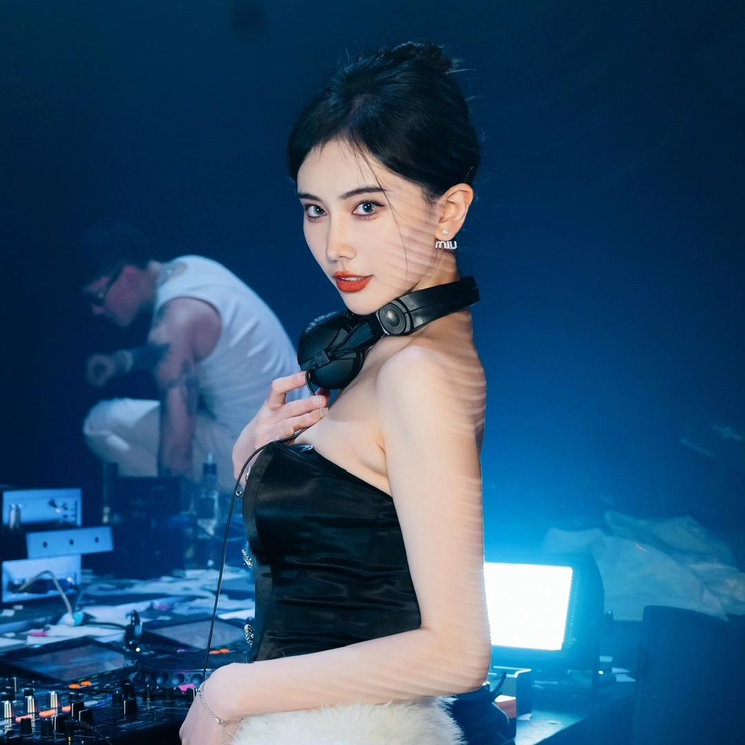 是JC呀