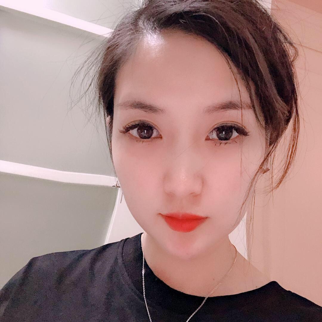 皮皮孕期穿搭
