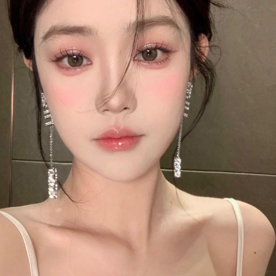 杨多多