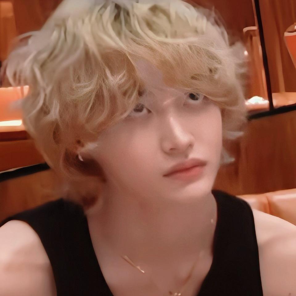 元彬小猫🐈‍⬛