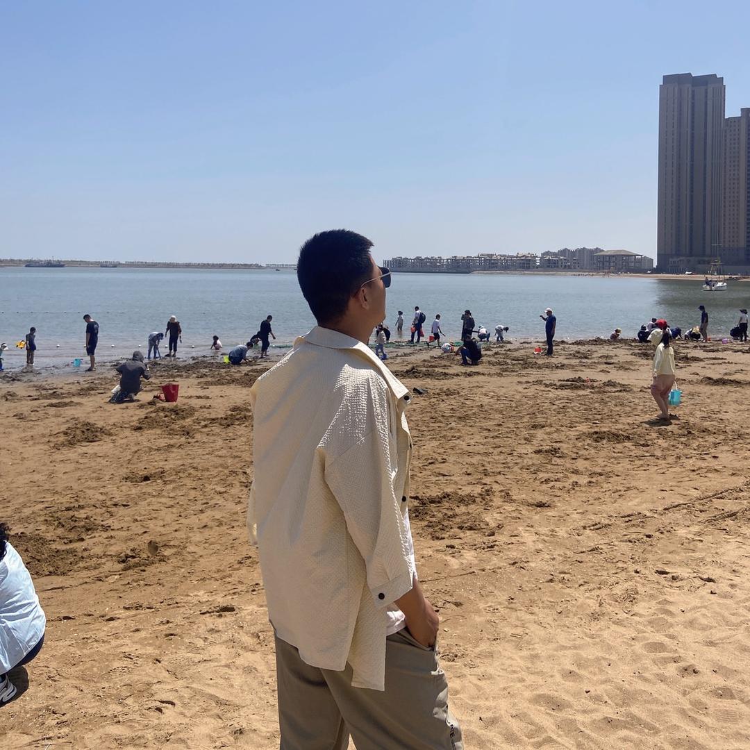 让咯咯咯