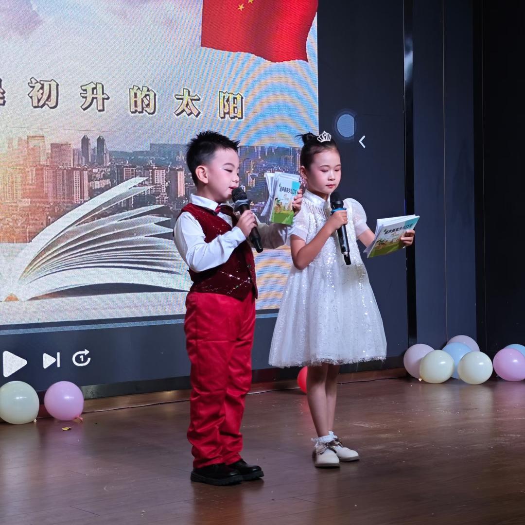 定州少儿口才小默老师