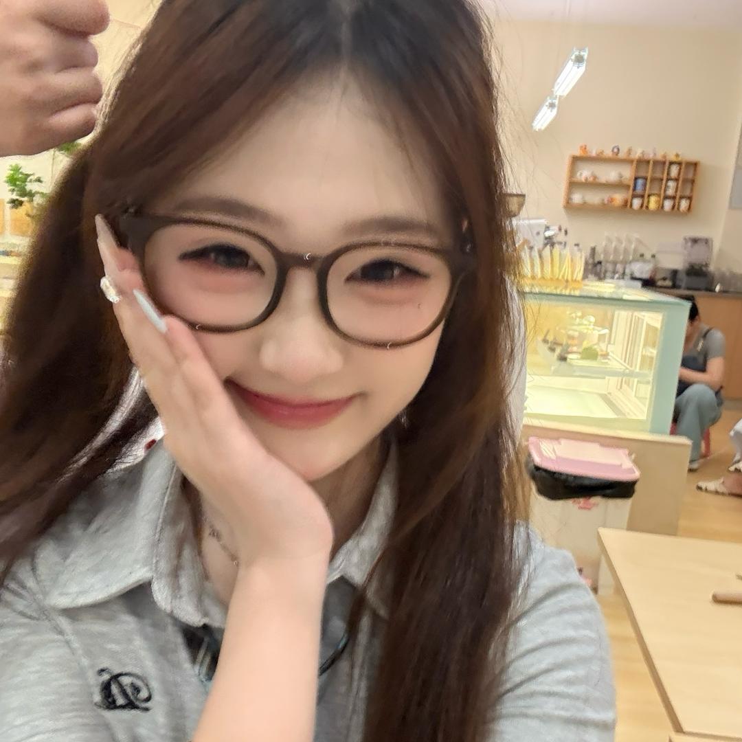 小茹（芸小云大女儿）