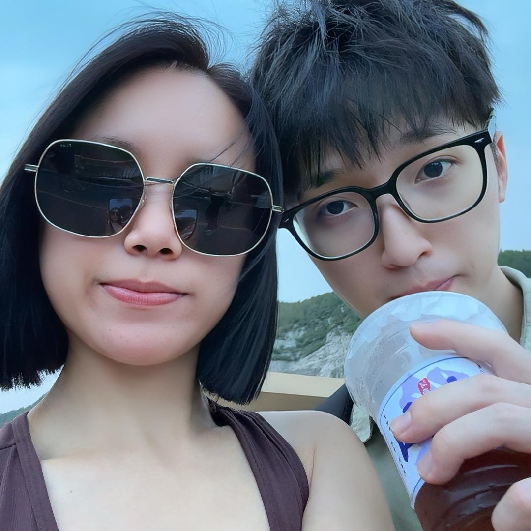 小f小j闯跨境