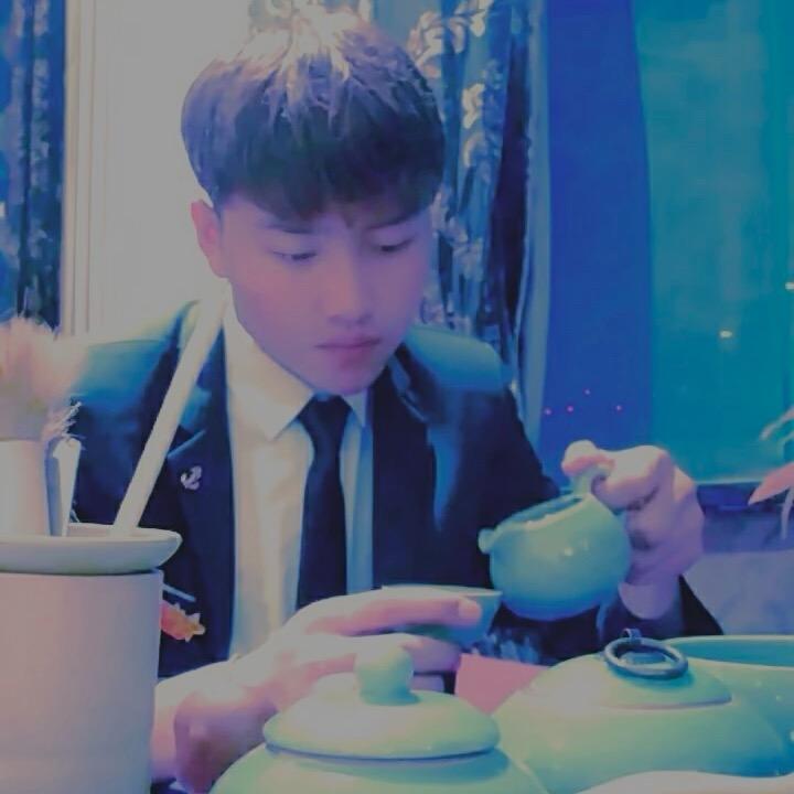 康  龙周