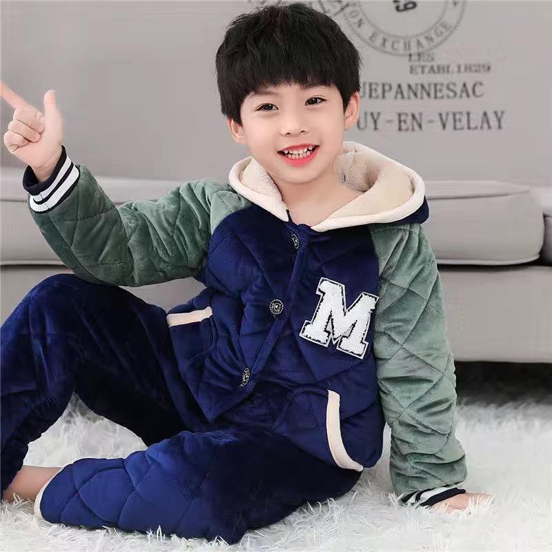 季童服装店