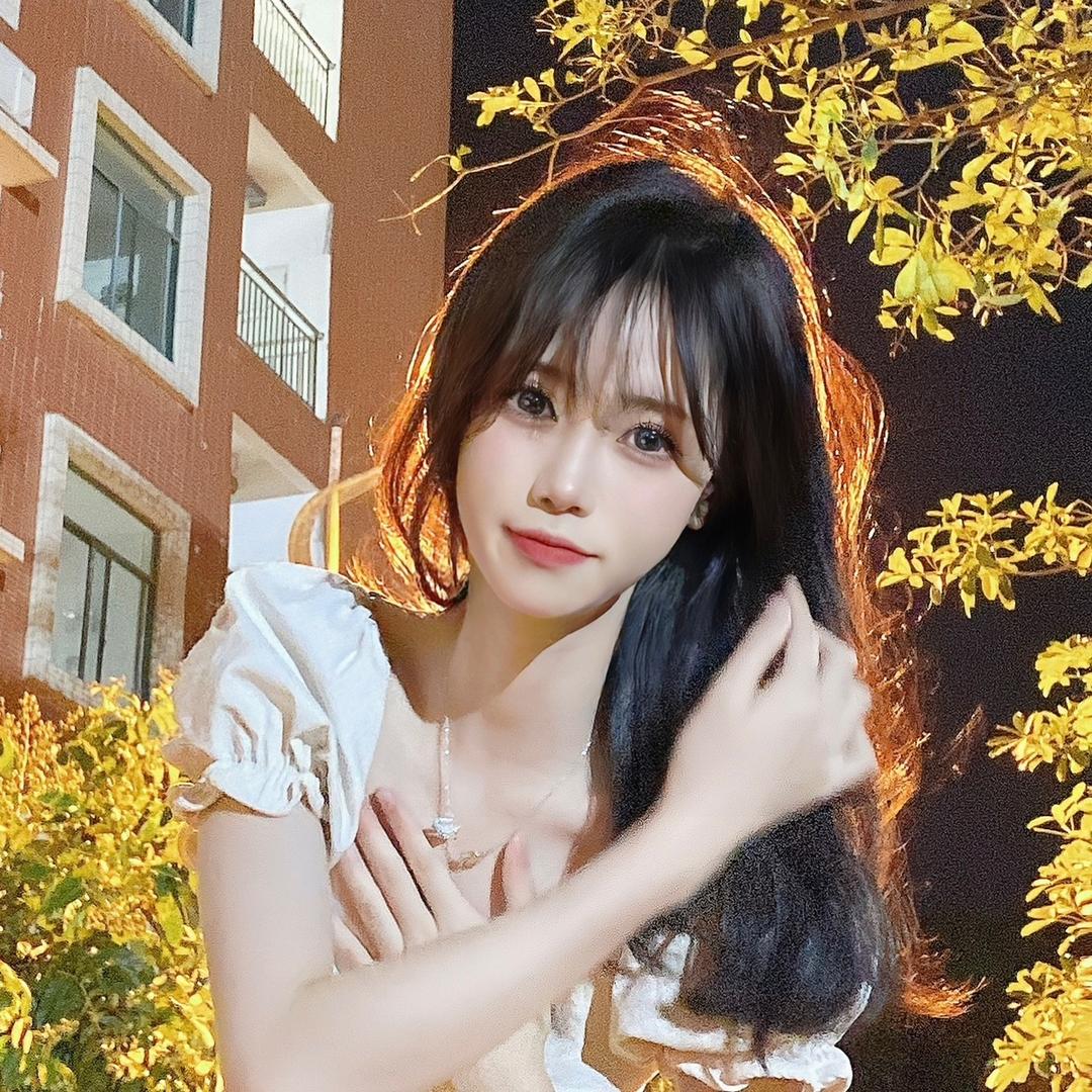钟依