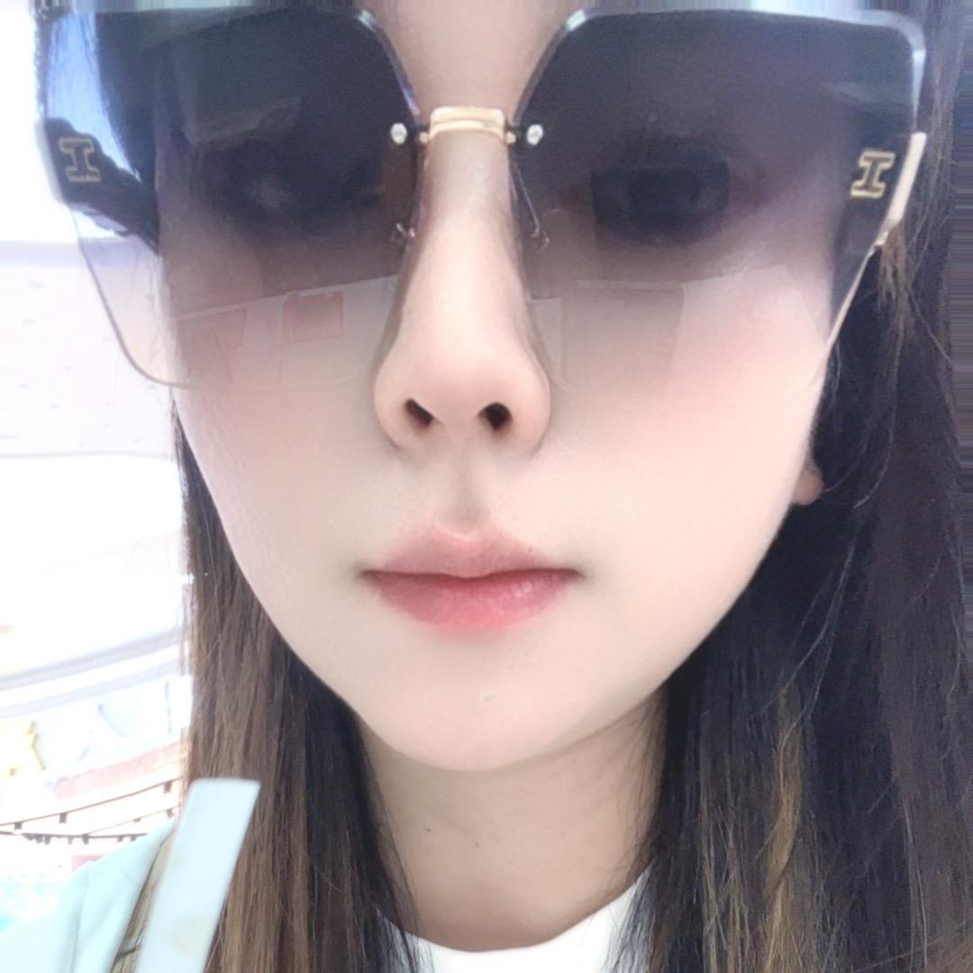 🌻钱途坦荡🌻