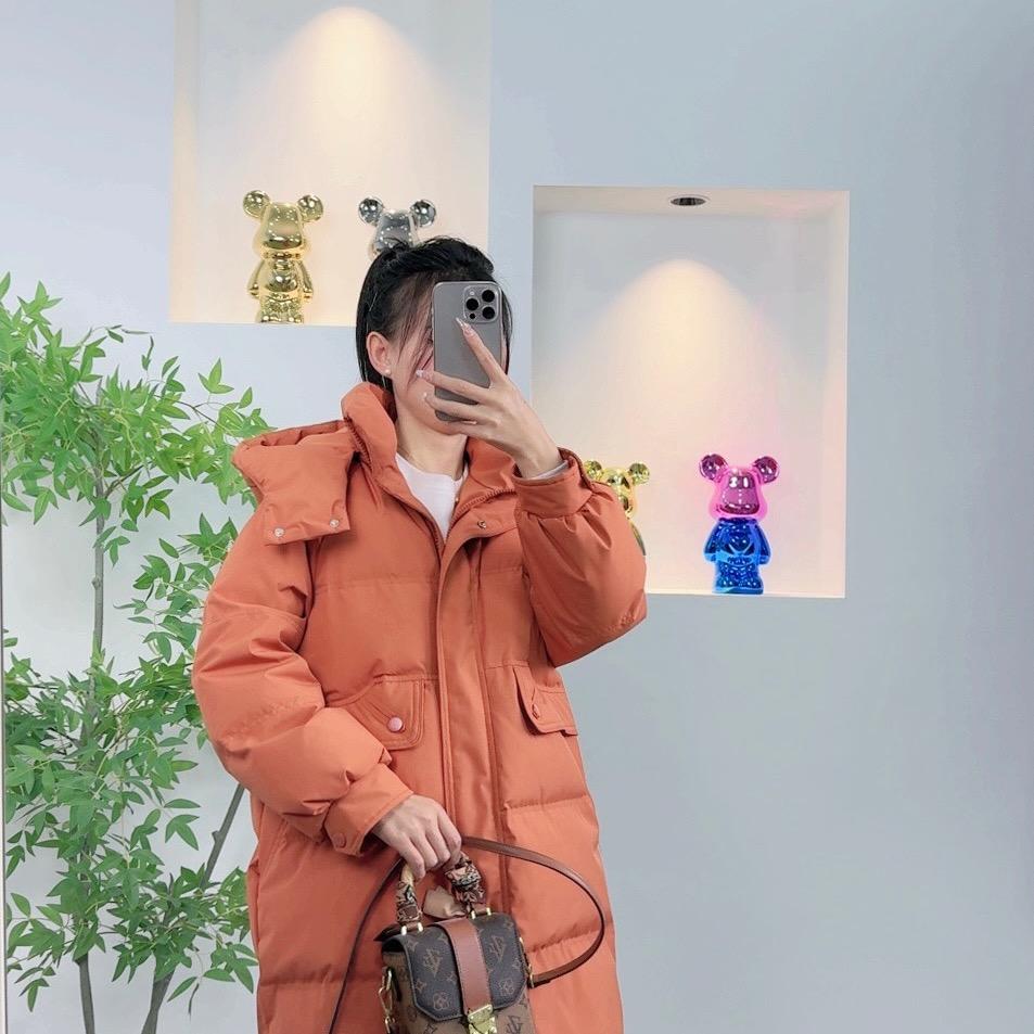 三羊服饰工厂店