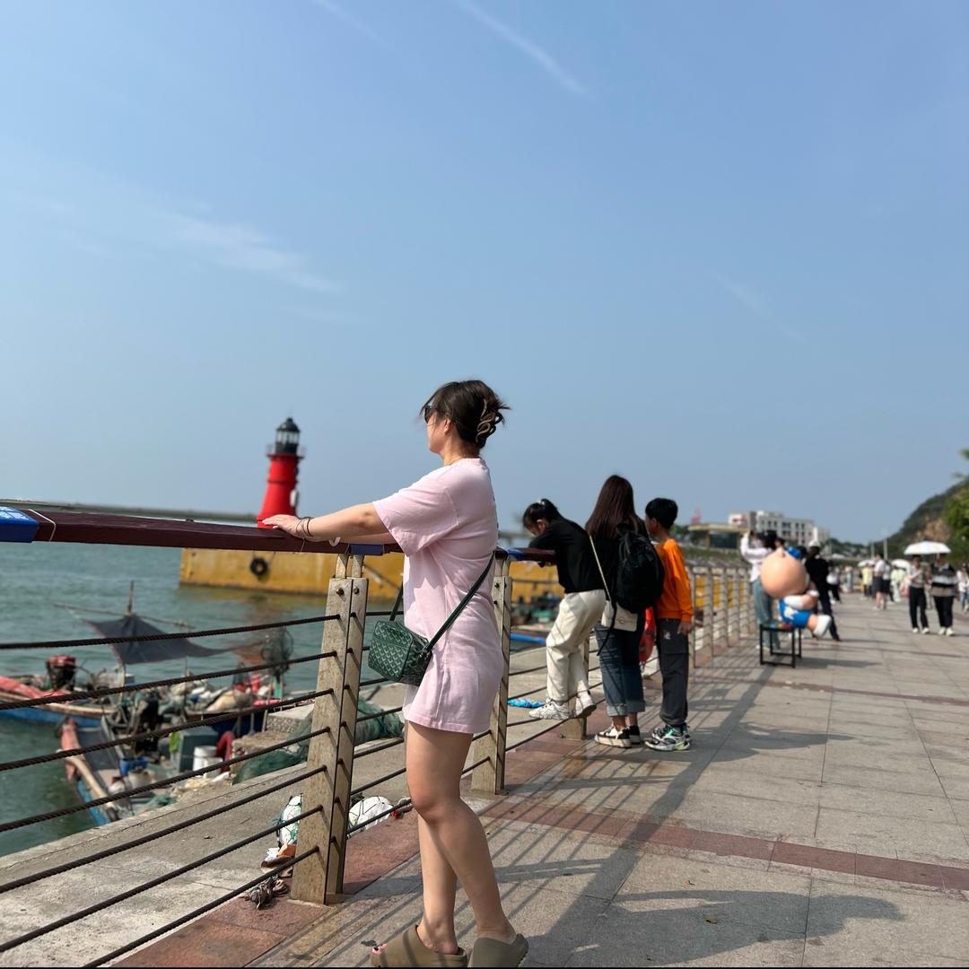 小鱼宝游世界🌐