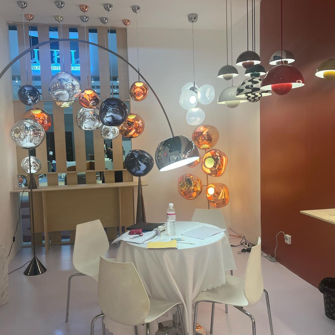 不发脾气只发财