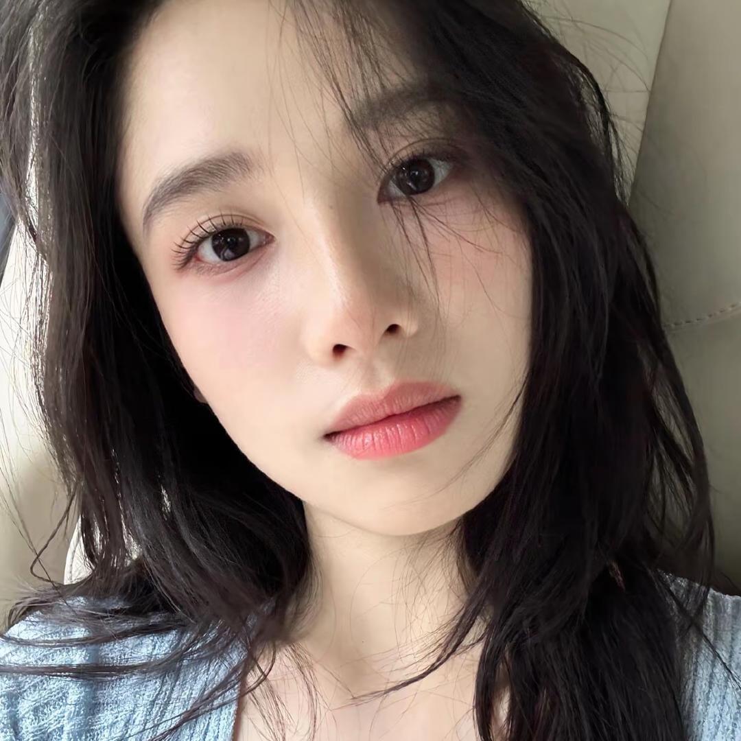 朴女士-
