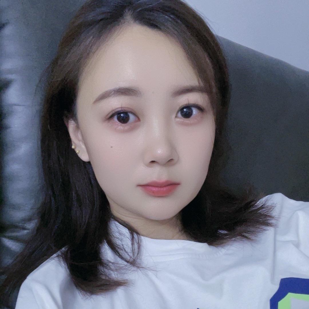 盼盼（橱窗）