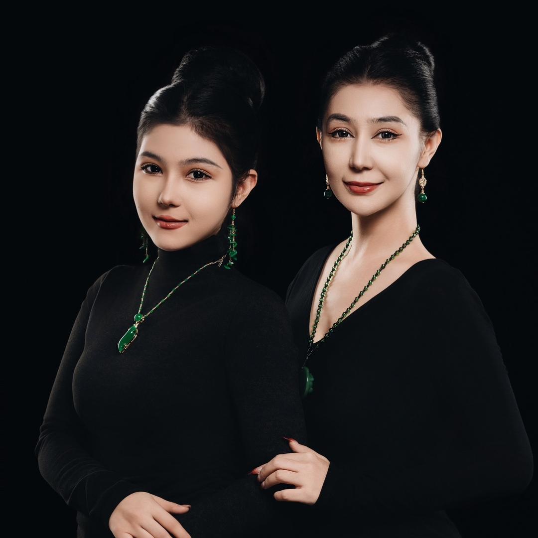 绿姑娘妹妹Adila