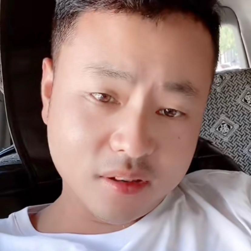 平平“大叔一直在”