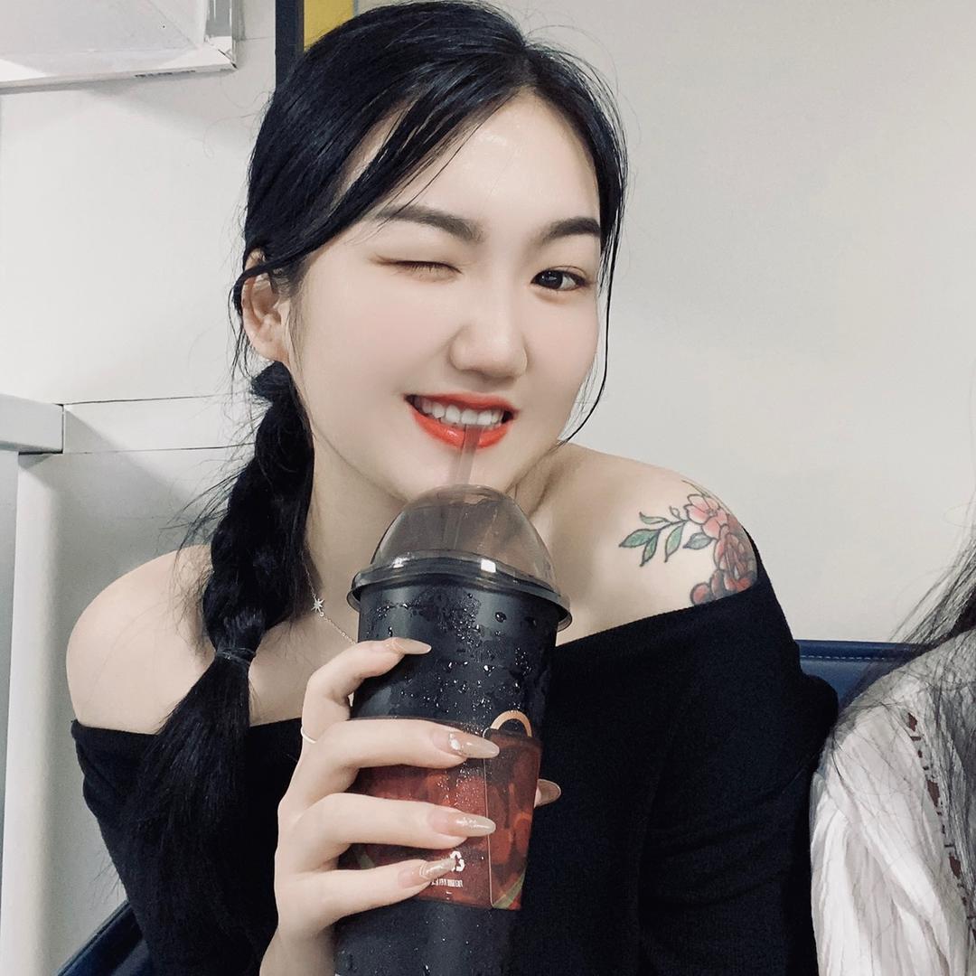 抱抱🥥